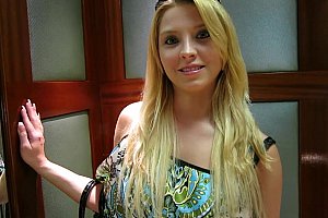 英国女人操逼高潮怀孕流水cbbbbb