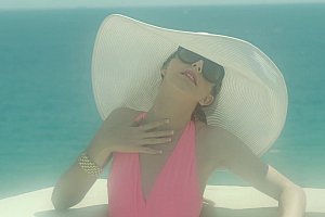 同性老和尚又粗又硬hd