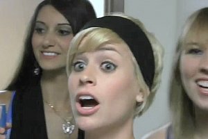 japanese footjob在线