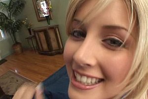 大黑巨屌金发娇小紧穴